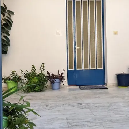 Apartment Small House For Holidays Leonidio