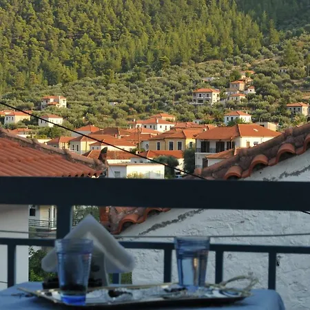 Apartman Small House For Holidays Leonídio